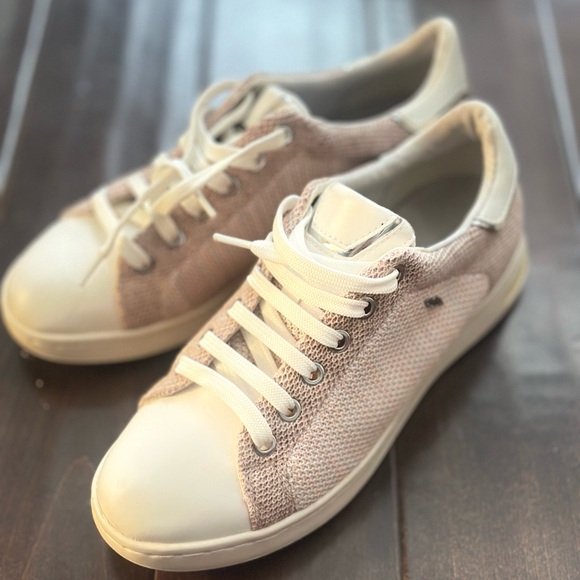 Geox sneakers, worn once. Authentic - Picture 2 of 4